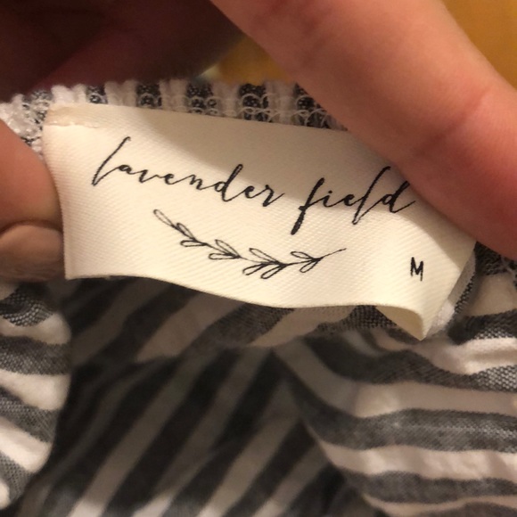 ‼️SOLD‼️Off The Shoulder Striped Tube Top - Picture 4 of 4